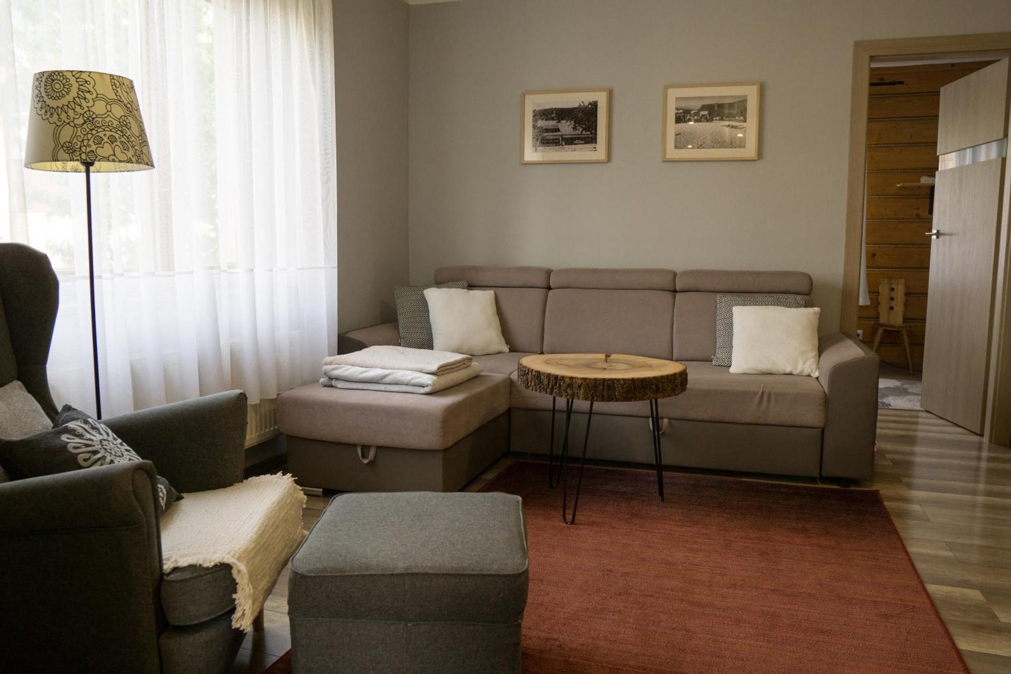 Apartament Jodlowy ชเจอร์ค ภายนอก รูปภาพ